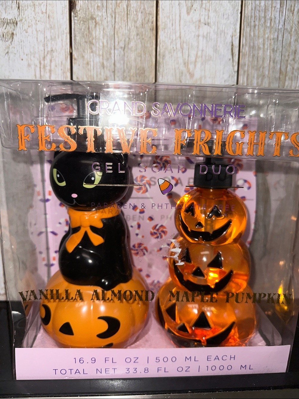 Festive Frights Halloween Gel Soap Duo - Halloween Soap Decor in Black & Orange
